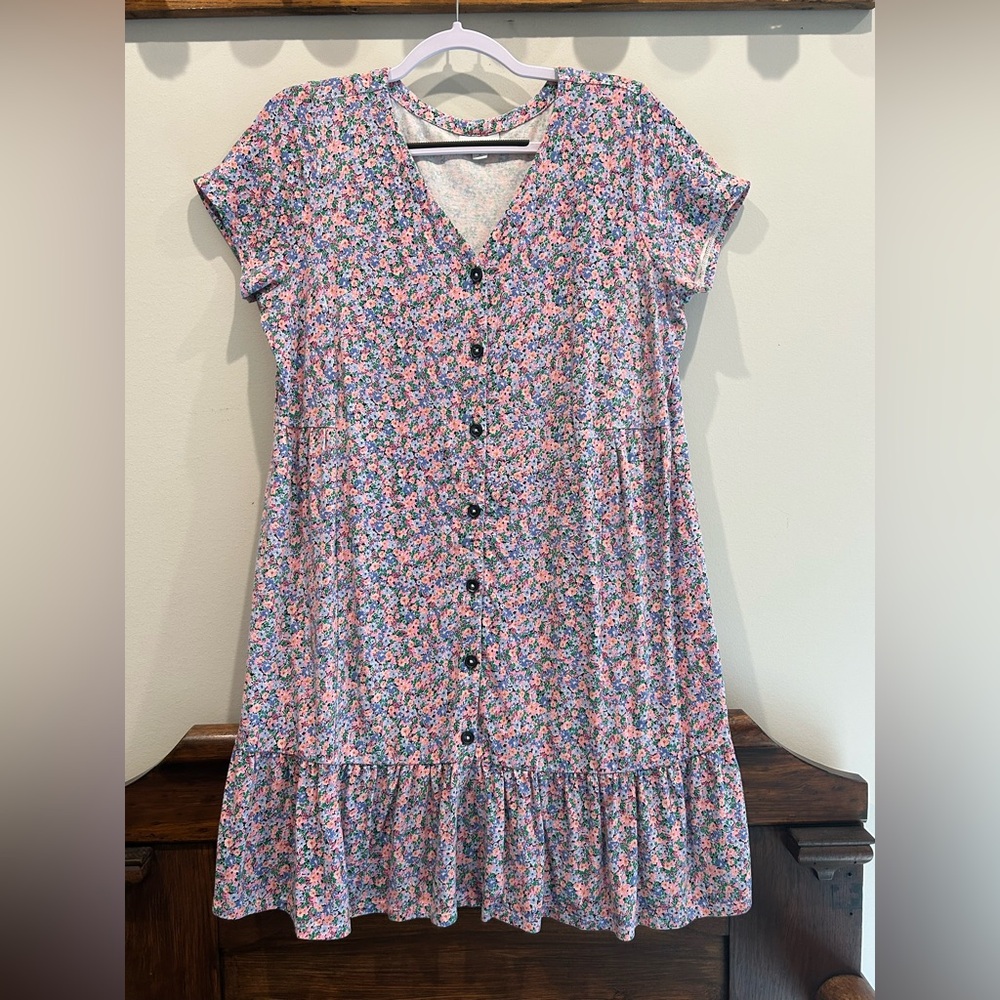 J. Jill Short Sleeved Tiered Button Front Dress Medium Petite EUC